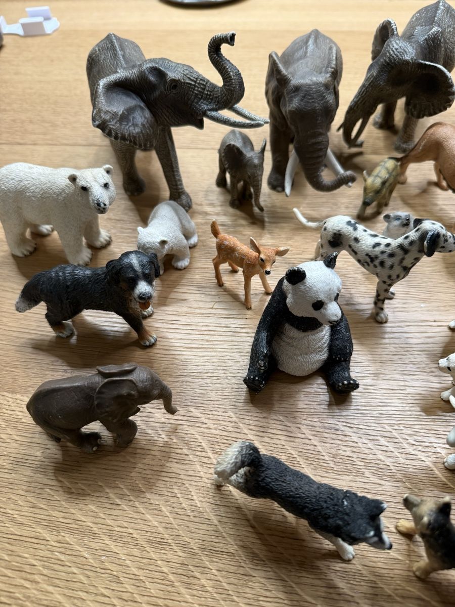 Schleich Spielzeuge: Spielzeugtiere – Gebraucht aus Herrenschwanden von Frenur 1