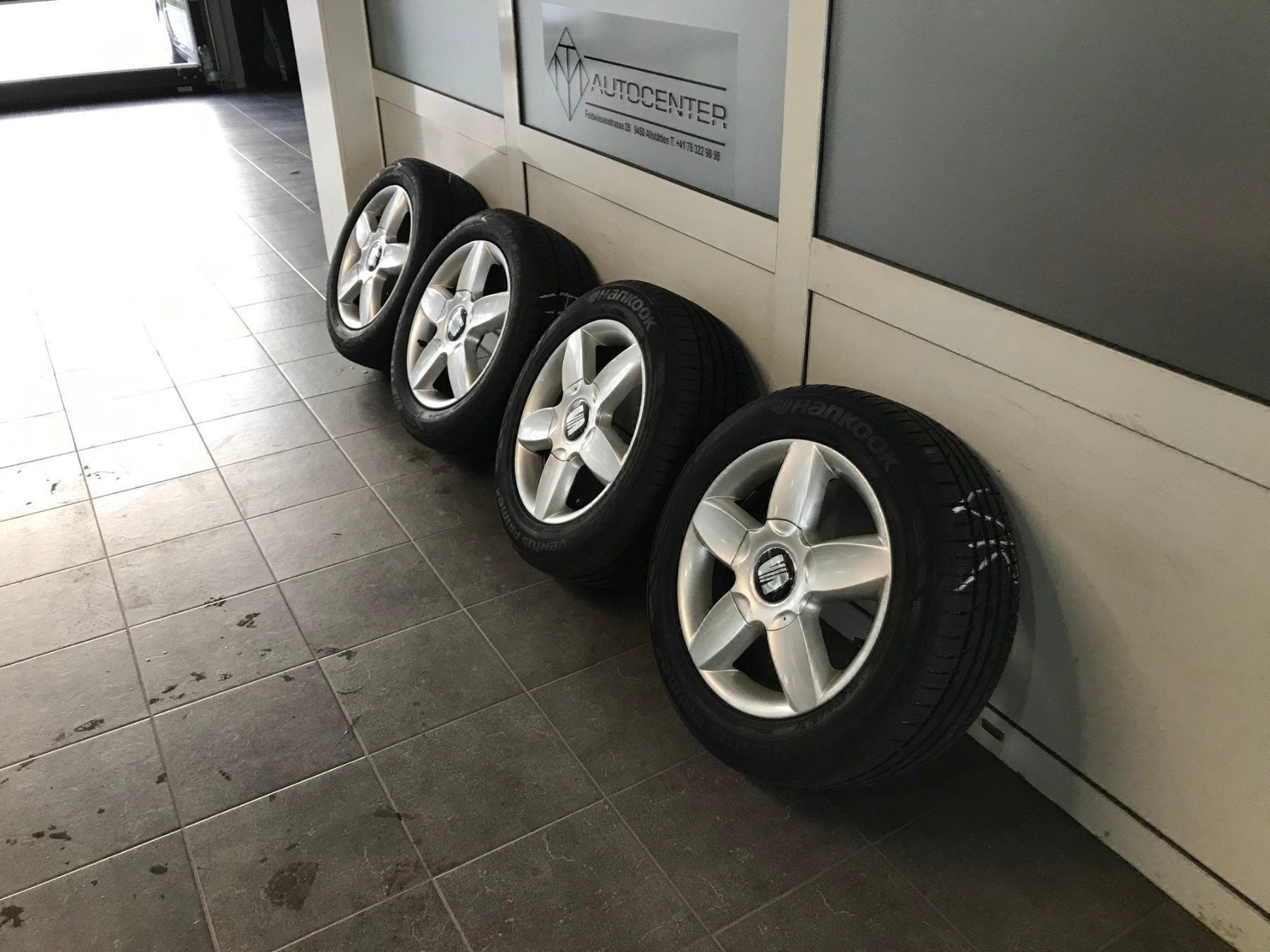 Pneus & Kompletträder: 4 X 16 Zoll Seat Sommerräder – Gebraucht aus Altstätten von TM-Auto