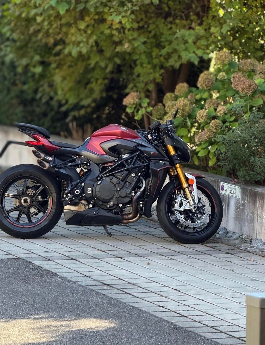 MV Agusta Strada: Mv Agusta Brutale 1000 RR – Usato da allschwil venduto da fredcl500 1