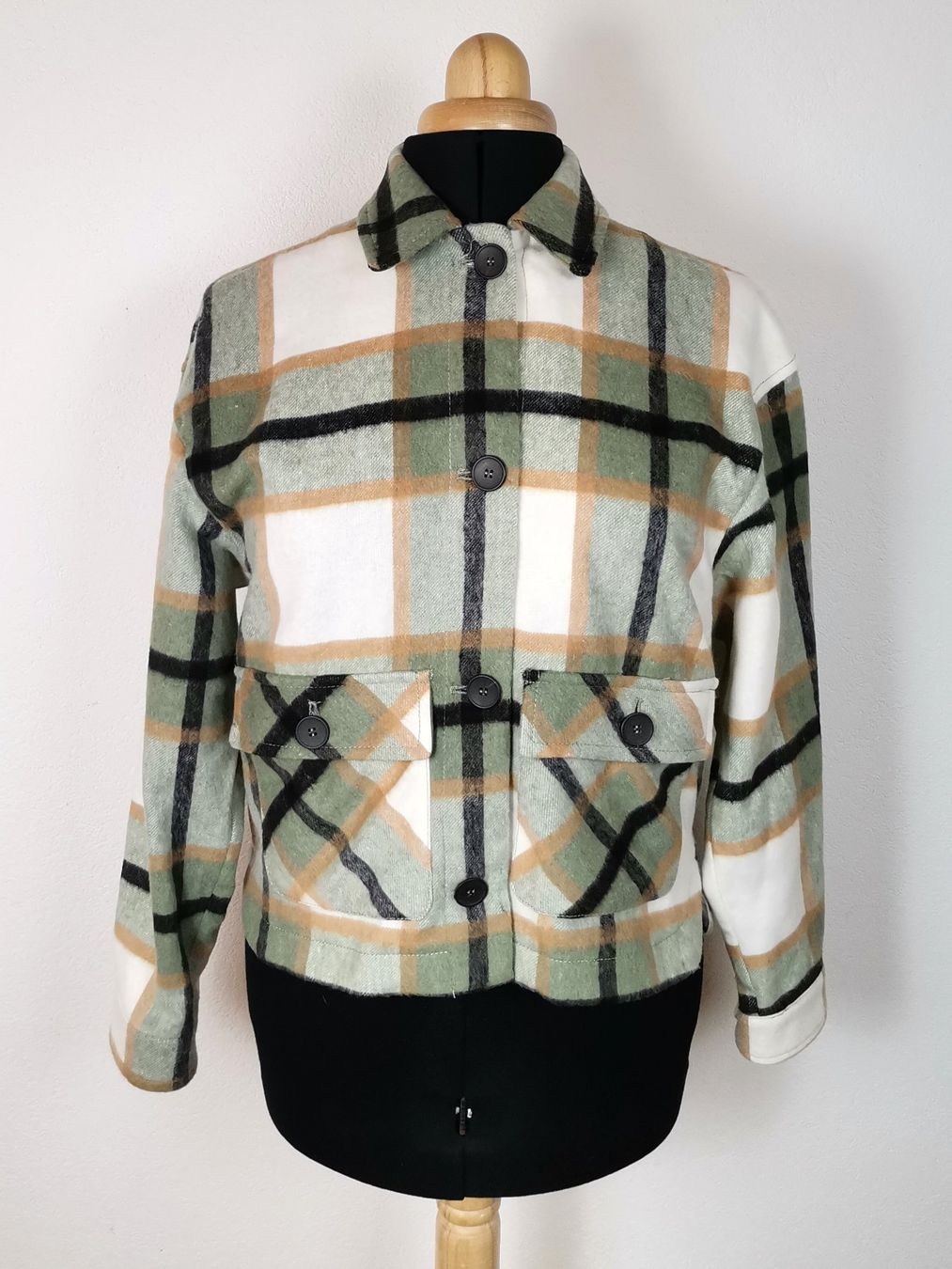 Zara Giacche: ZARA Blusenjacke "Damen" – Usato da Schaffhausen venduto da Restwert_SH