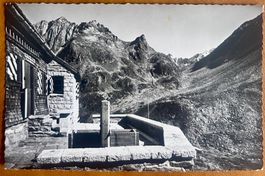 ETZLIHÜTTE  mit  Krüzlipass 1949