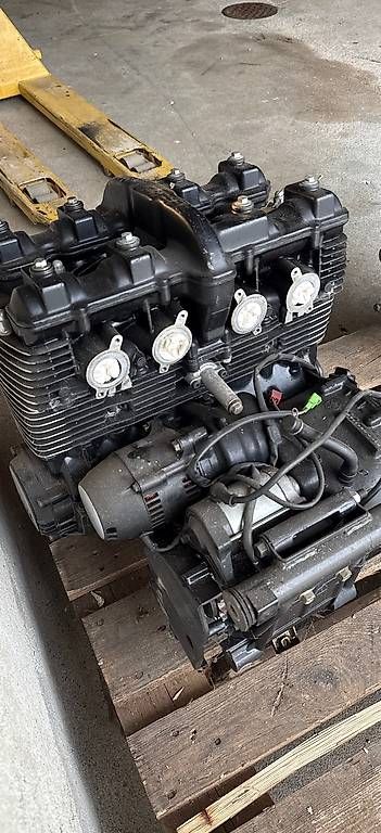 Motori: Yamaha FJ1200 Motor – Usato da Zell LU venduto da .VR46. 1