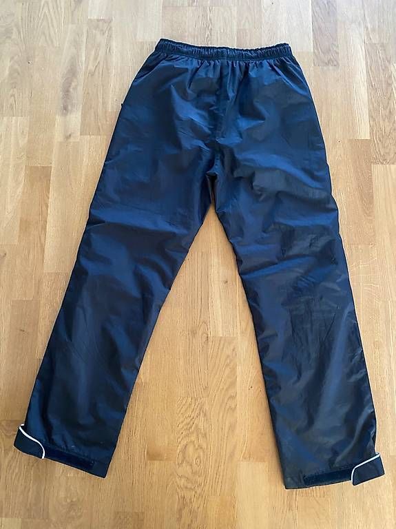 Pantaloni: Regenhose By Tchibo, Gr. S – Usato da Iffwil venduto da tan_l2nr 1