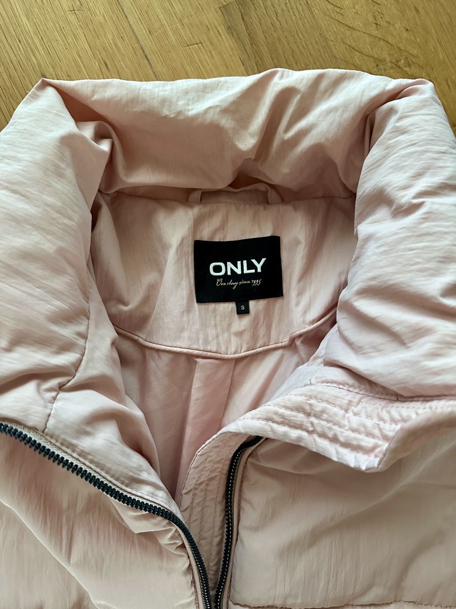 Jacken & Mäntel: Jacke Mädchen  – Gebraucht aus Zug von Solesoni 1