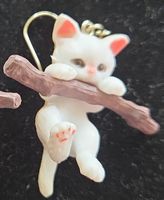 Ohrringe Katze an Ast weiss, neu