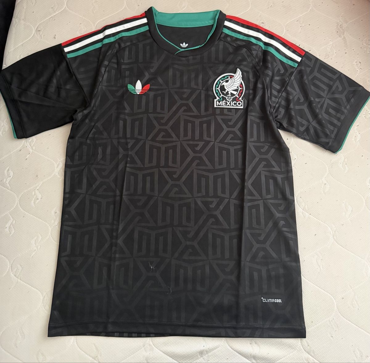 Canottiere & Pantaloni: Maillot Mexique Third 2026 – Nuovo e nell'imballaggio originale da Grand-Lancy venduto da ter_bvn7