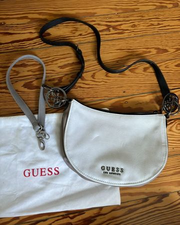 Guess Umhängetasche Handtasche Weiss Grau Silber