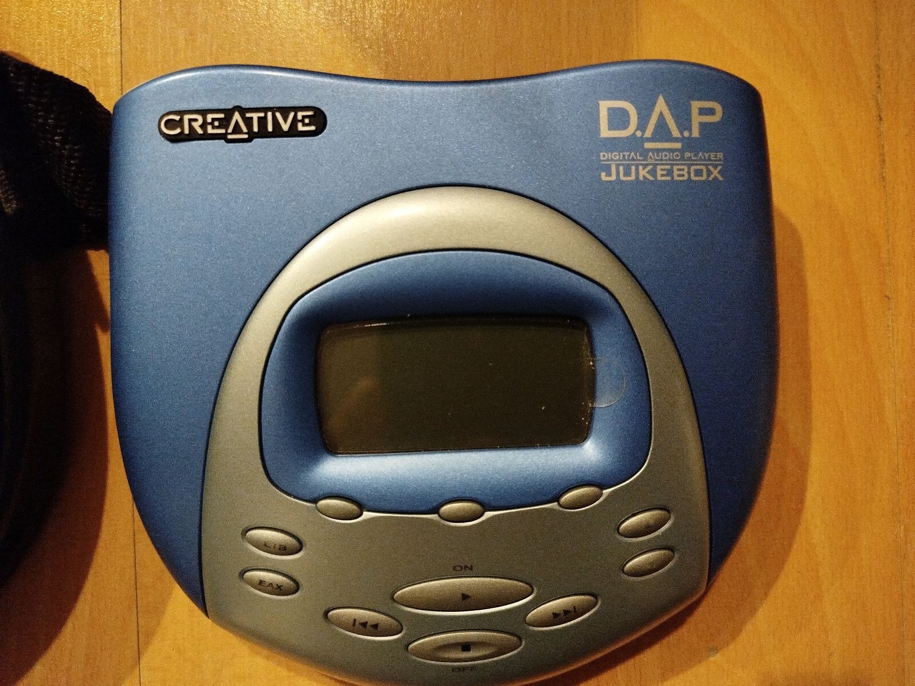 Lettore multimediale portatile: Creative D.A.P Jukebox - MP3 Player mit Tasche, Top Zustand – Usato da Bonaduz venduto da Mikebond 1