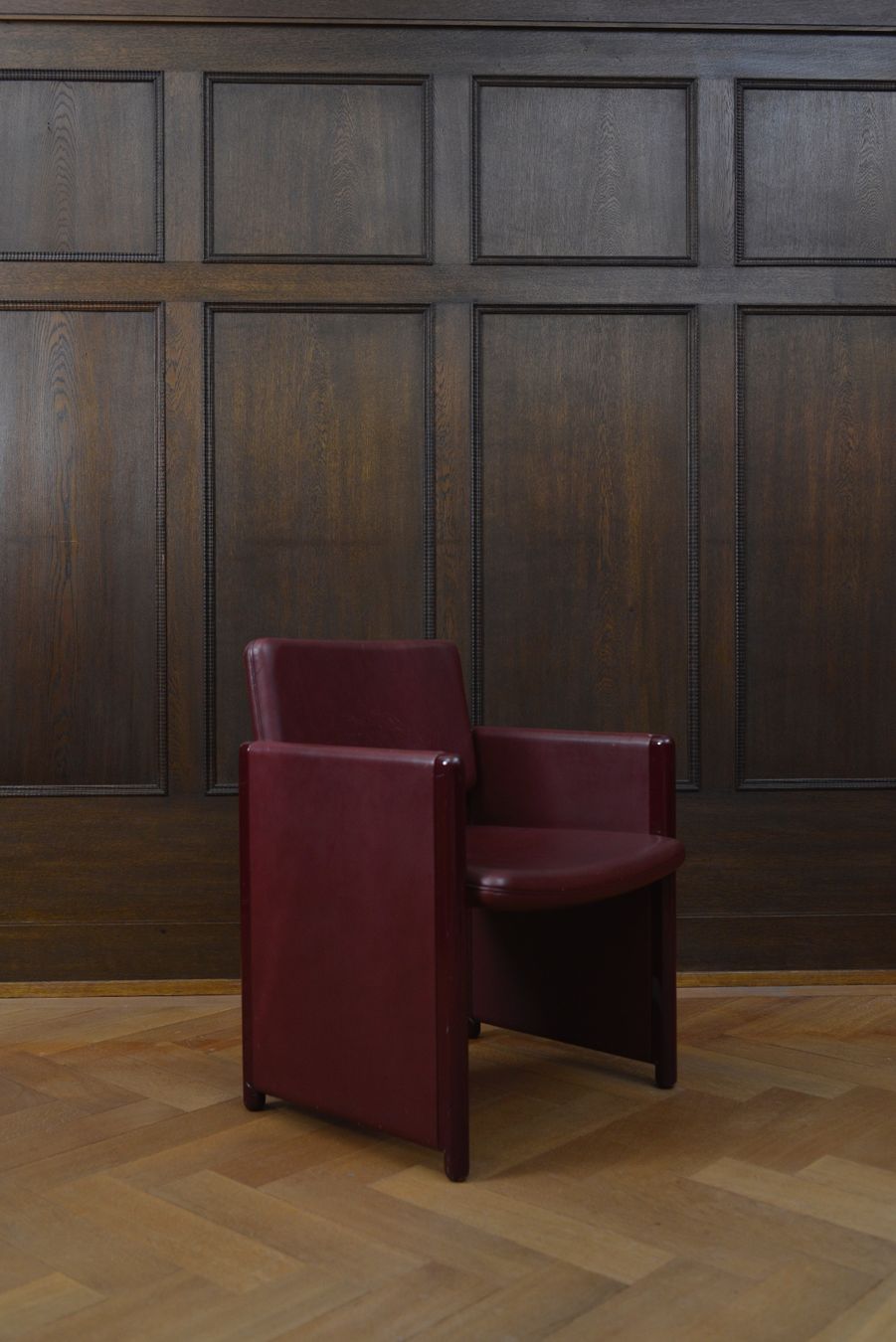 Knoll Poltrone: Knoll Loungesessel weinrotes Leder – Usato da Zürich venduto da unzico 1