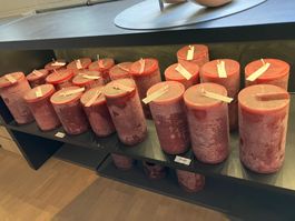 Kerzenkollektion infolge Geschäftsaufgabe zu verkaufen