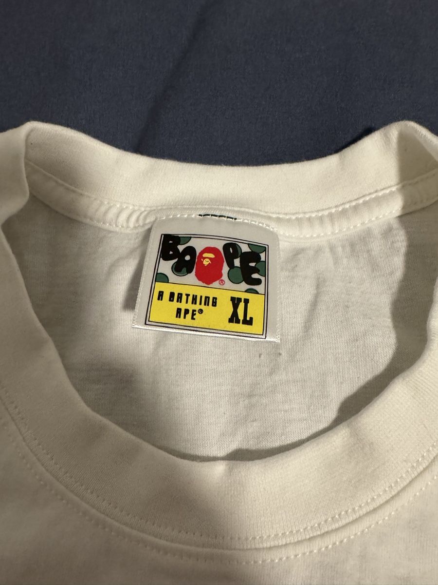 Bape T-shirt: Burberry x Bape Shirt – Nuovo (secondo la descrizione) da zürich venduto da sel_c7gk 1