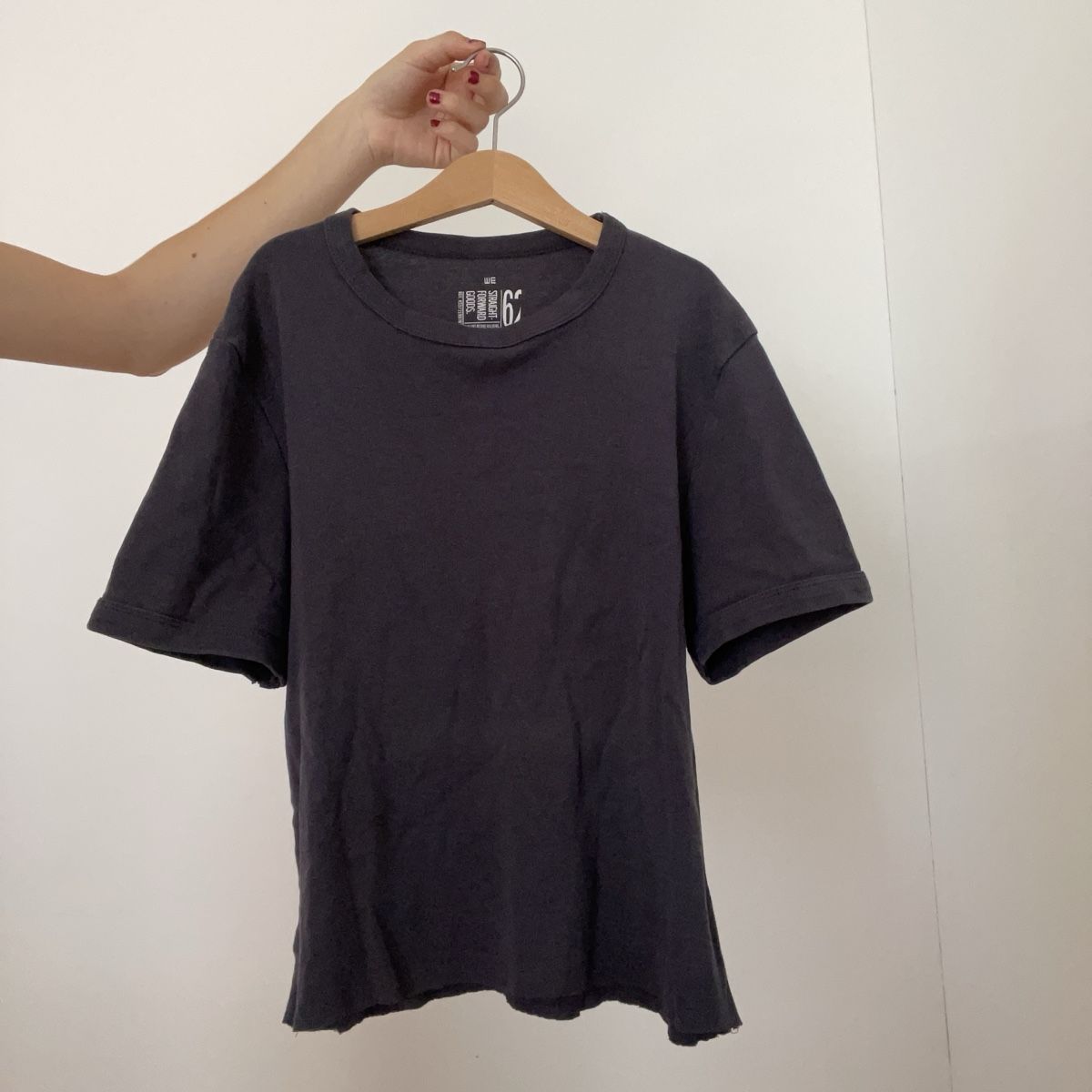T-shirt: Gutes Basic T-Shirt – Usato da Baden venduto da Julikoo 2