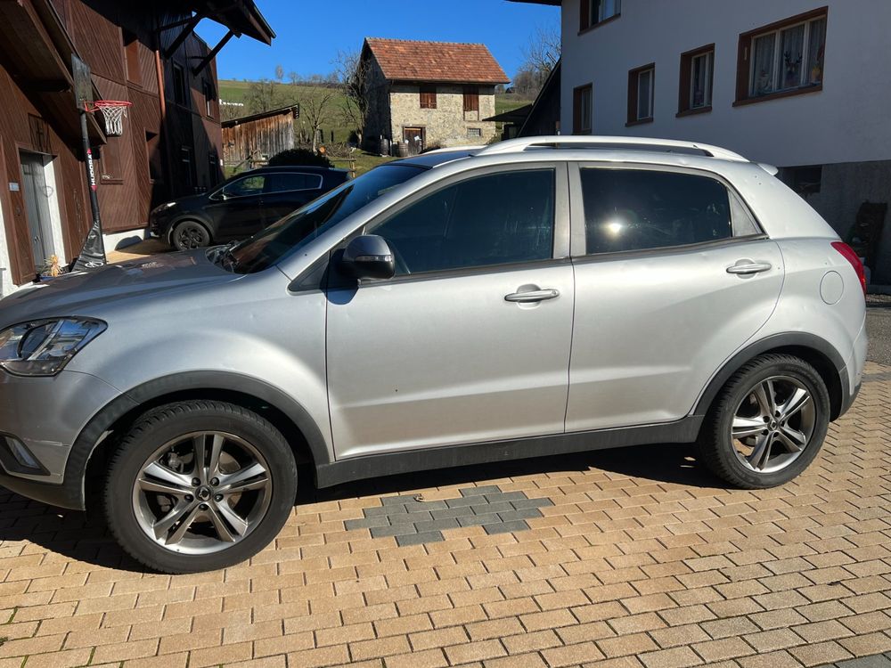 Korando Sapphire 4WD Allrad mit Hagelschaden Kaufen auf Ricardo