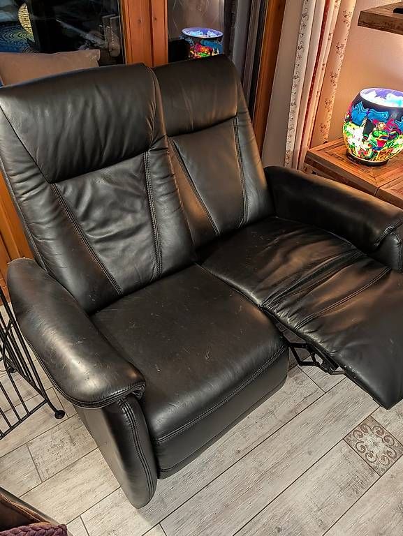 Sessel: zweier Relax Sessel aus Leder – Gebraucht aus Romanshorn von Haon1 2