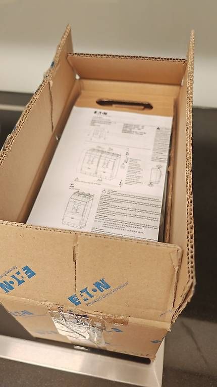 Alimentazione elettrica: Eaton NZMH3-VE400-NA – Usato da Diepoldsau venduto da Bso 2
