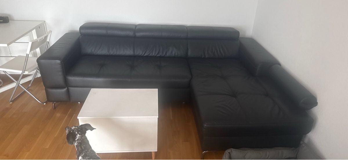 Sofas: Ecksofa schwarz Leder mit Schlaffunktion und Bettkasten – D'occasion à Kriens par jav_c9nv 3
