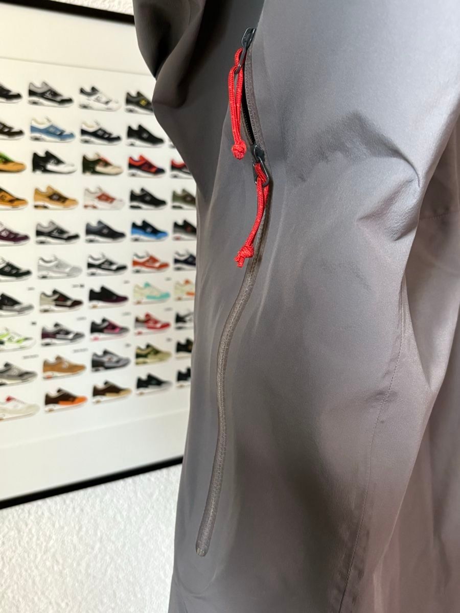 Arcteryx Giacche: Arc'teryx Alpha LT Gore-Tex, Size M – Usato da Alvaneu Dorf venduto da alva1 5