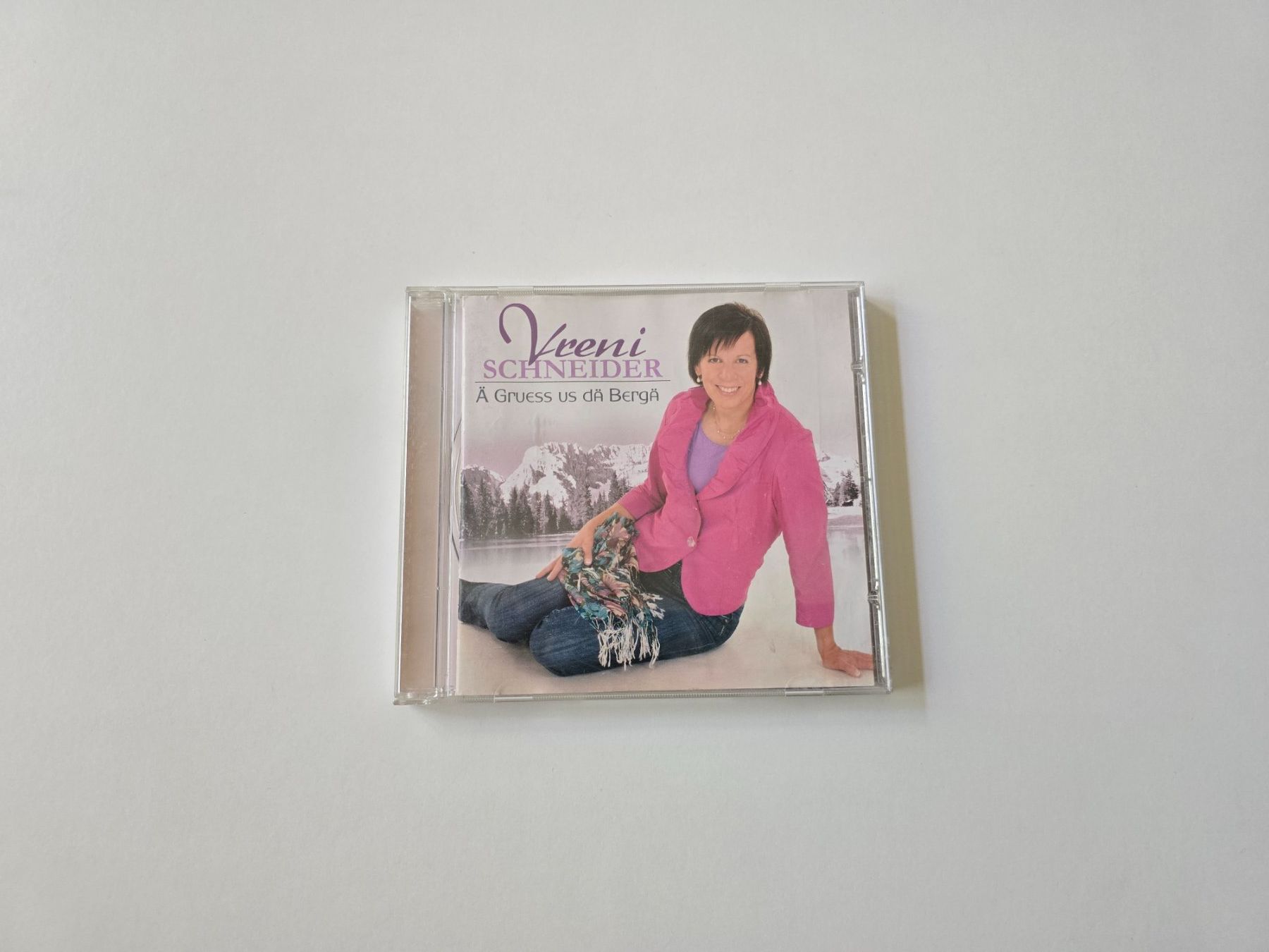 CD: CD Vreni Schneider - Ä Gruess us dä Bergä – Usato da Dättlikon venduto da Wundertuete_
