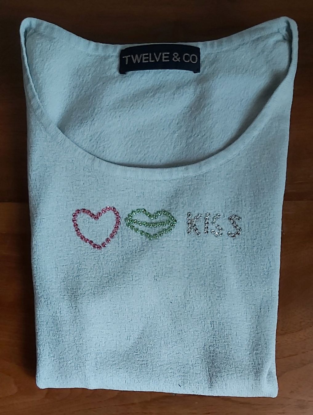 Top: TWICE&CO Sommertop hellblau strass Herz – Usato da Greppen venduto da 86Sina