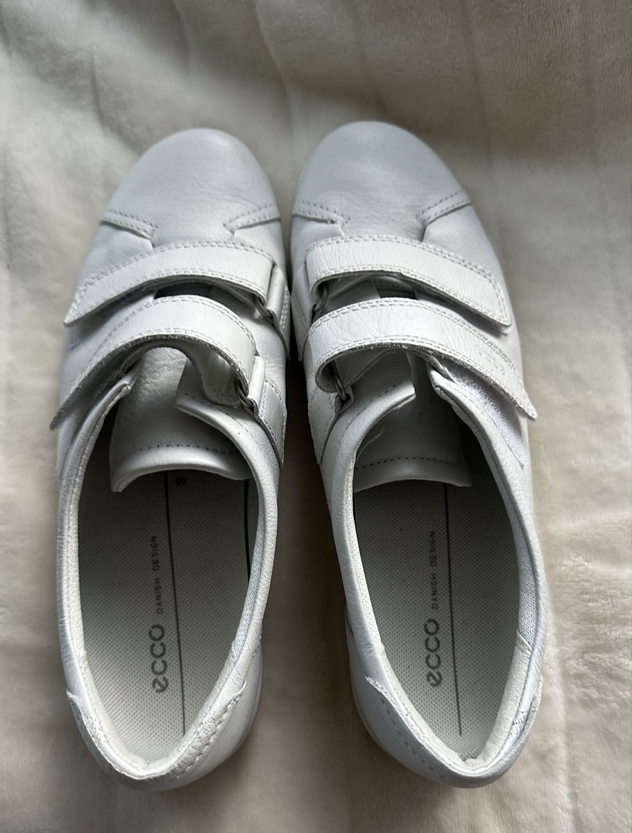 Ecco Scarpe da donna: ECCO SNEAKERS GR. 40 Leder neuwertig  – Nuovo (secondo la descrizione) da Unteraegeri venduto da MH203 1