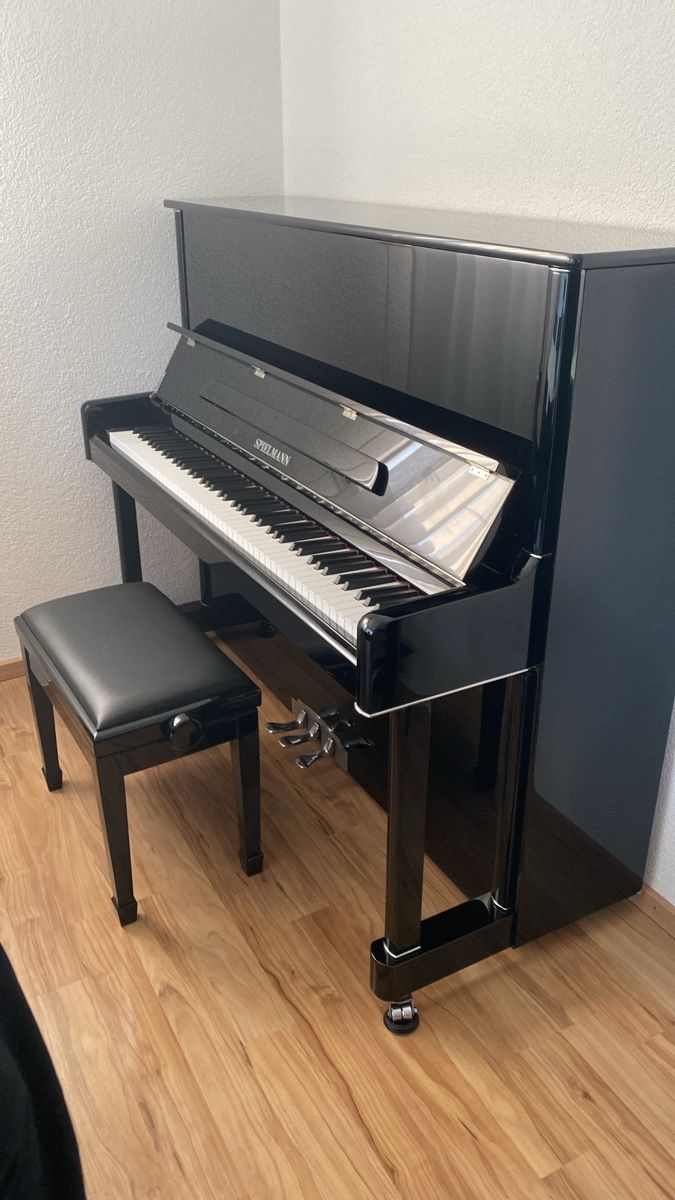 Strumenti musicali: Spielmann Klavier  – Usato da Dulliken venduto da hdka