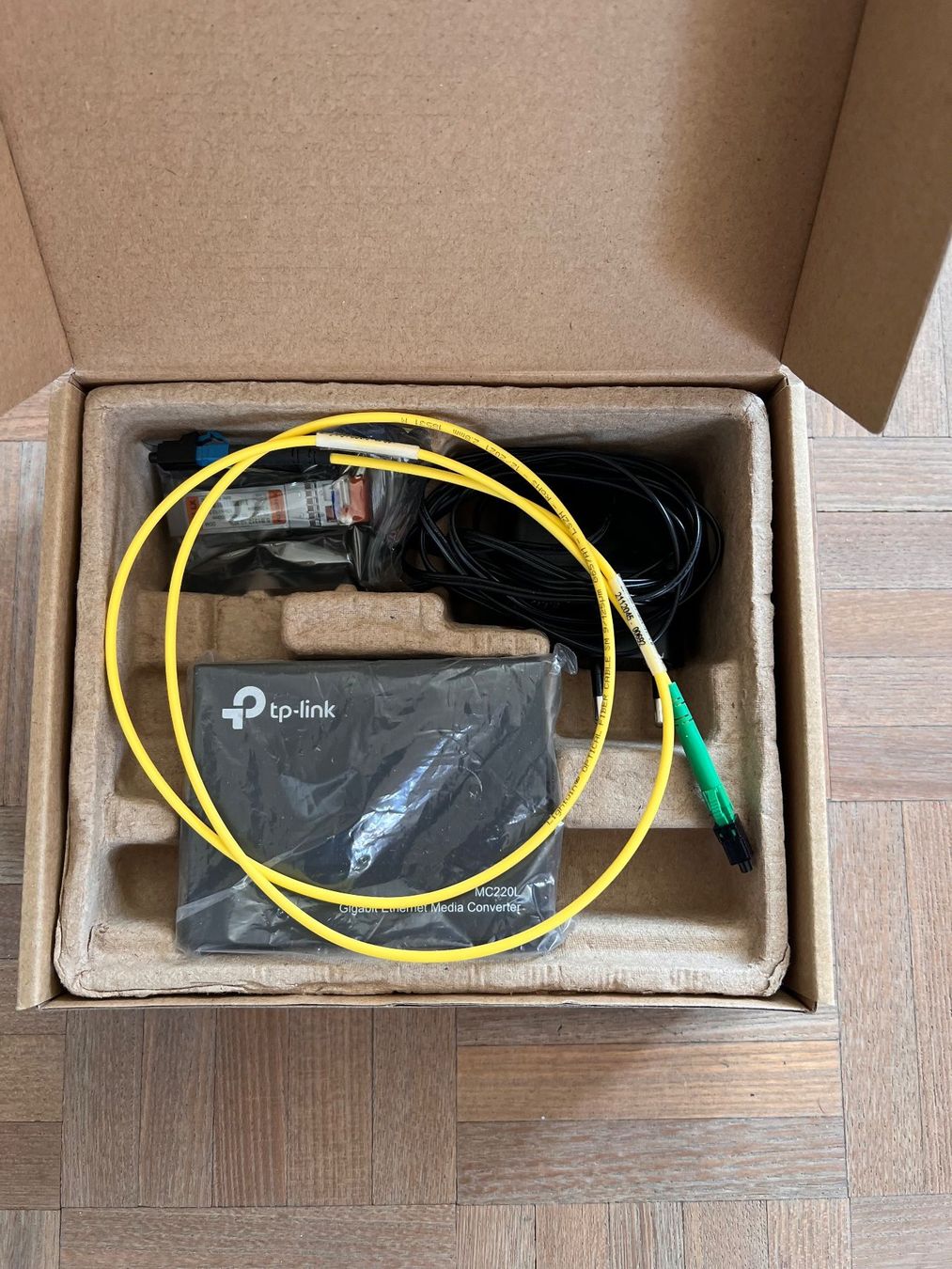 TP-Link Unità & Adattatore: TP-Link MC220L Konverter inkl. Flexoptix SFP-Modul – Usato da Zürich venduto da 4krn 1