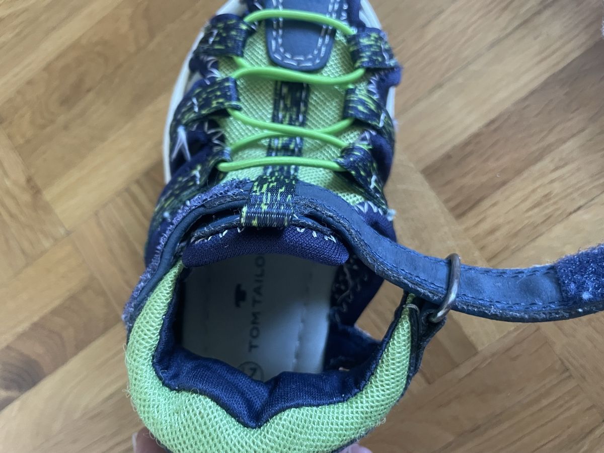 Tom Tailor Scarpe per ragazzi: Sandales enfant Tom Tailor bleu vert pointure 21 – Usato da Versoix venduto da Pti-pois 2