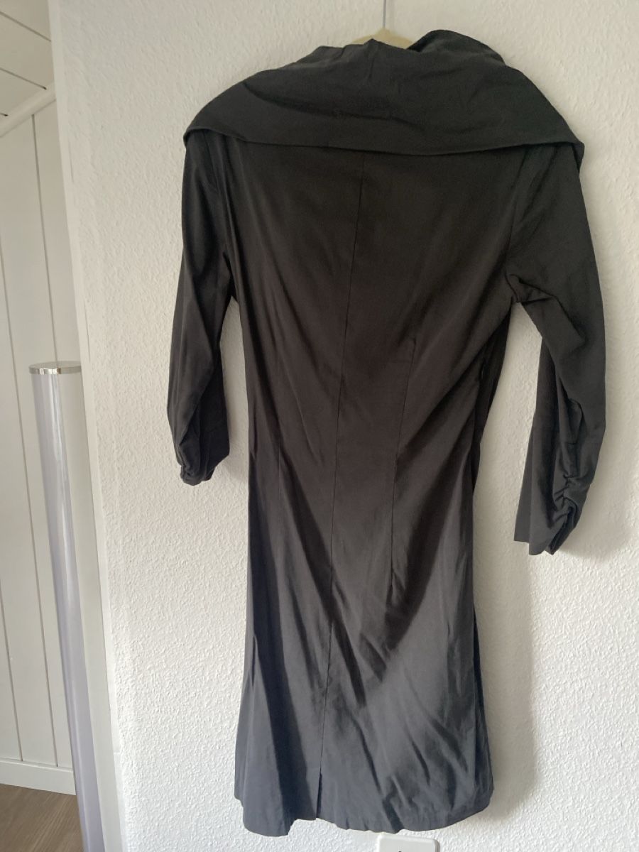 Vestiti: Kleid grau – Usato da Murten venduto da februari 2