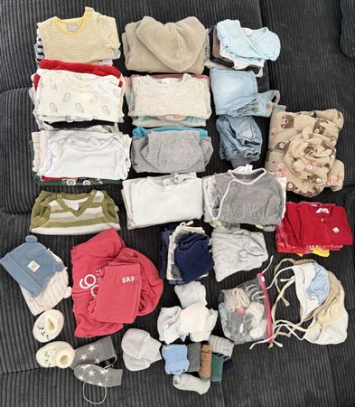 Grosses Jungen-Kleiderpaket Grösse 50/56