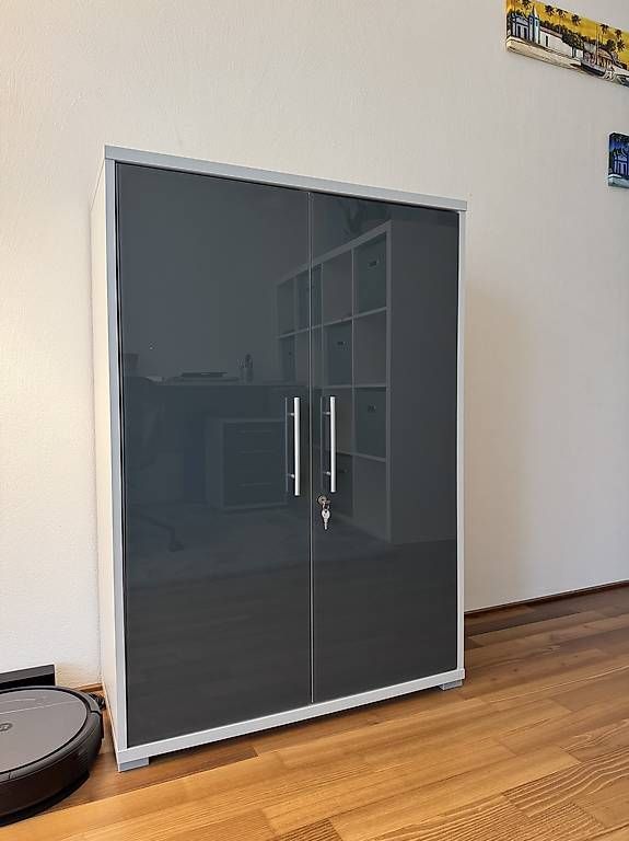 Armadi: Aktenschrank – Usato da  venduto da