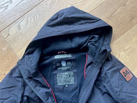 Marikoo Übergangsjacke, Gr M, schwarz