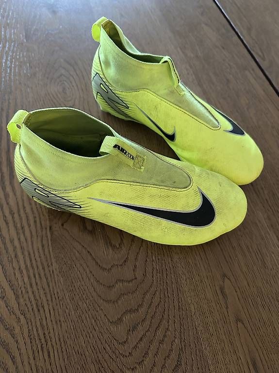 Nike Scarpe per ragazzi: Nike Air Zoom – Usato da Lachen SZ venduto da ElianaV 2
