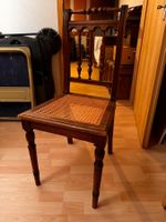Lot de 6 chaises anciennes en bois et cannage bon état