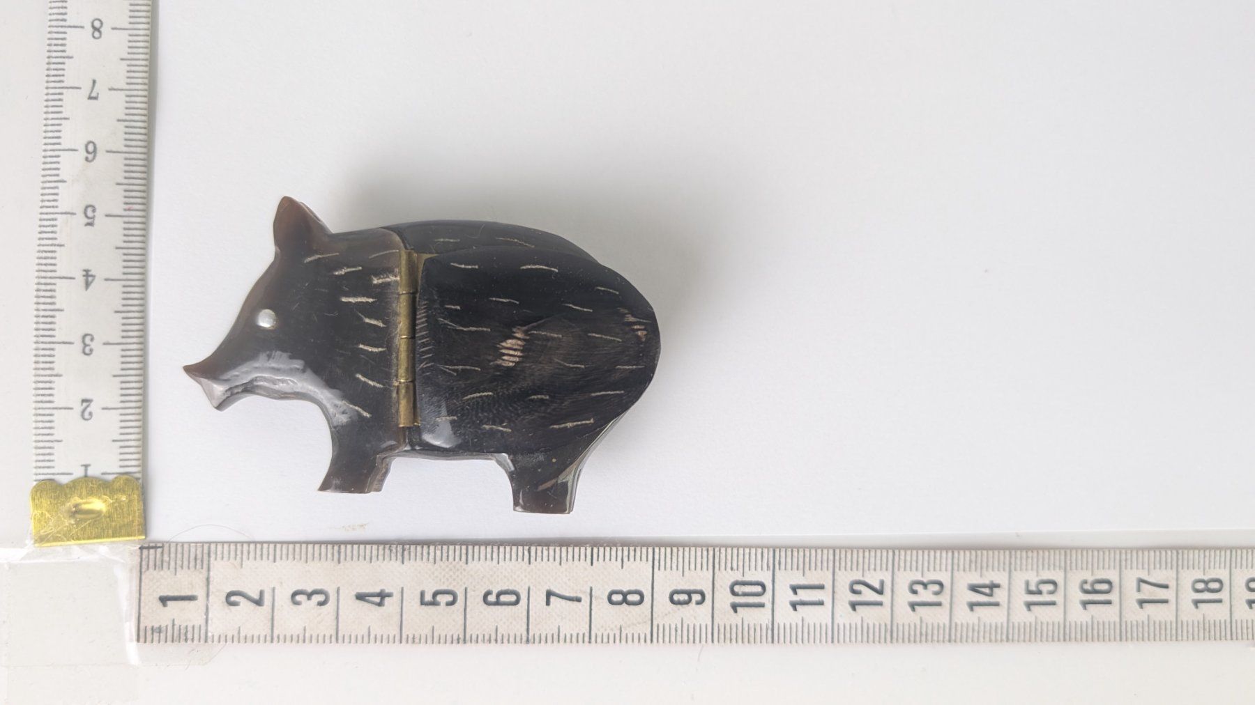 Portagioie: Dekorative Schmuckschatulle in Form eines Wildschweins – Usato da Zürich venduto da 1.Simon 1