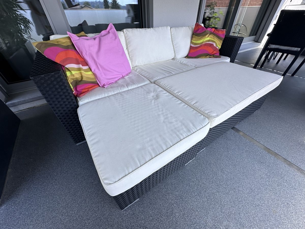Divani: Lounge von VIPLOUNGE Rattan – Usato da Schmerikon venduto da Seepfaerdchen 1