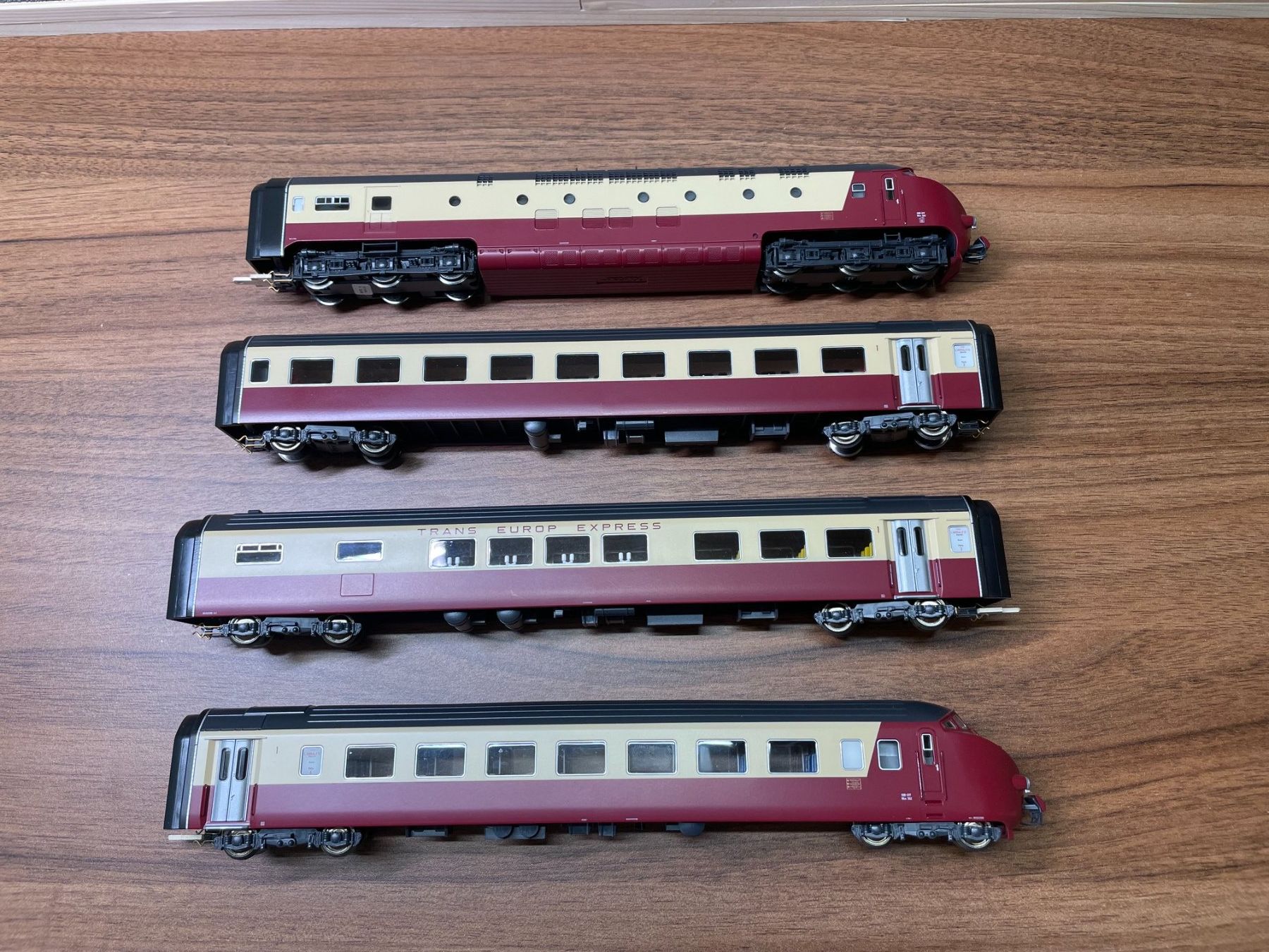 Roco Modellini di ferrovie: Roco TEE-Dieseltriebzug RAm der SBB in DC analog – Usato da Villmergen venduto da Mfritz 2