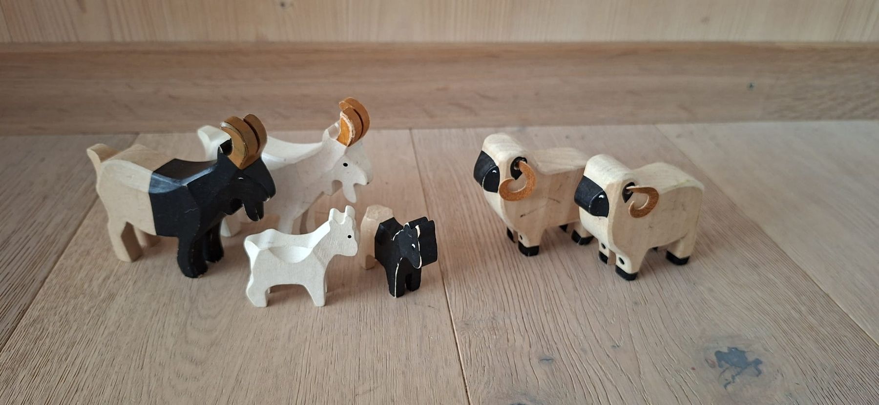 Trauffer Spielzeuge: Original Trauffer Stall – Gebraucht aus Münsingen von Stelvio 4