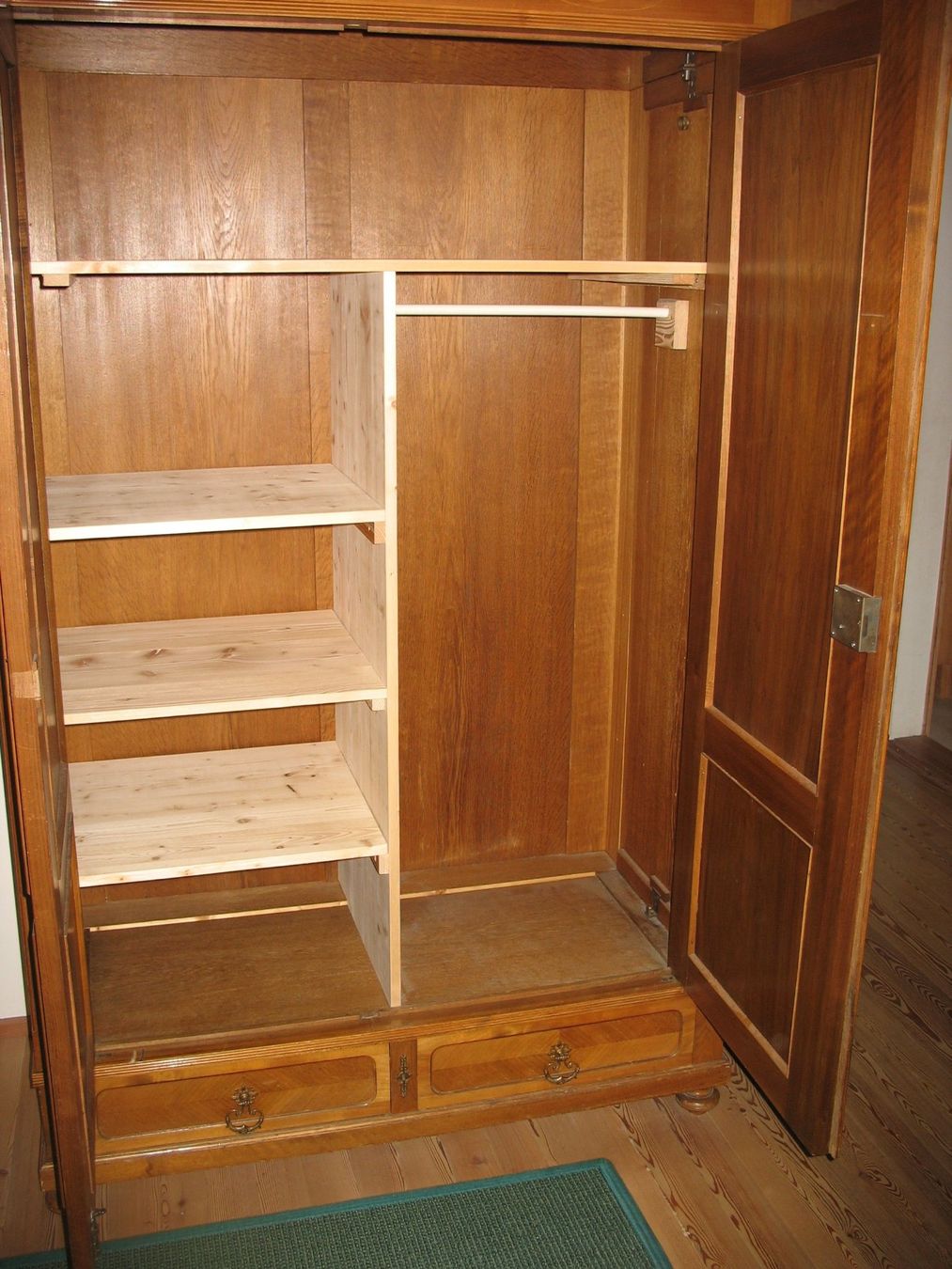 Armadi: Kleiderschrank – Usato da Elsau venduto da Geissen5 3