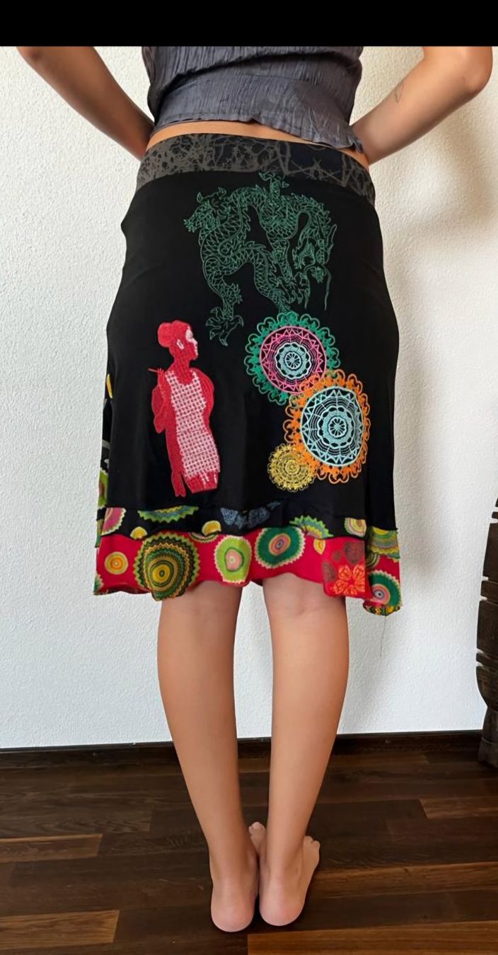 Desigual Gonne: Rock/ Jupe/ Skirt – Usato da Baar venduto da hba_y8kv 1