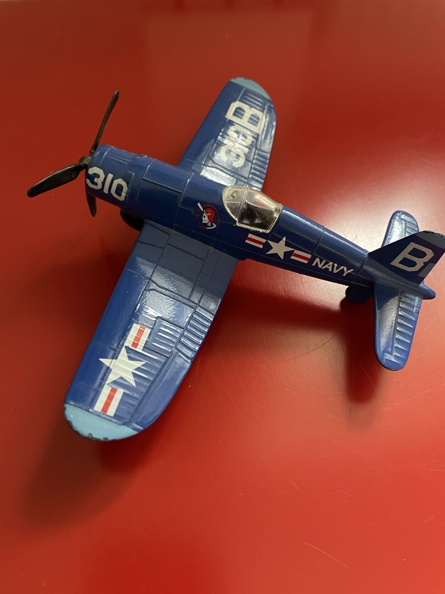 Kit di modellismo & Modellini statici: Modellflugzeug Corsair F4U  – Usato da Münchenstein venduto da Kapris