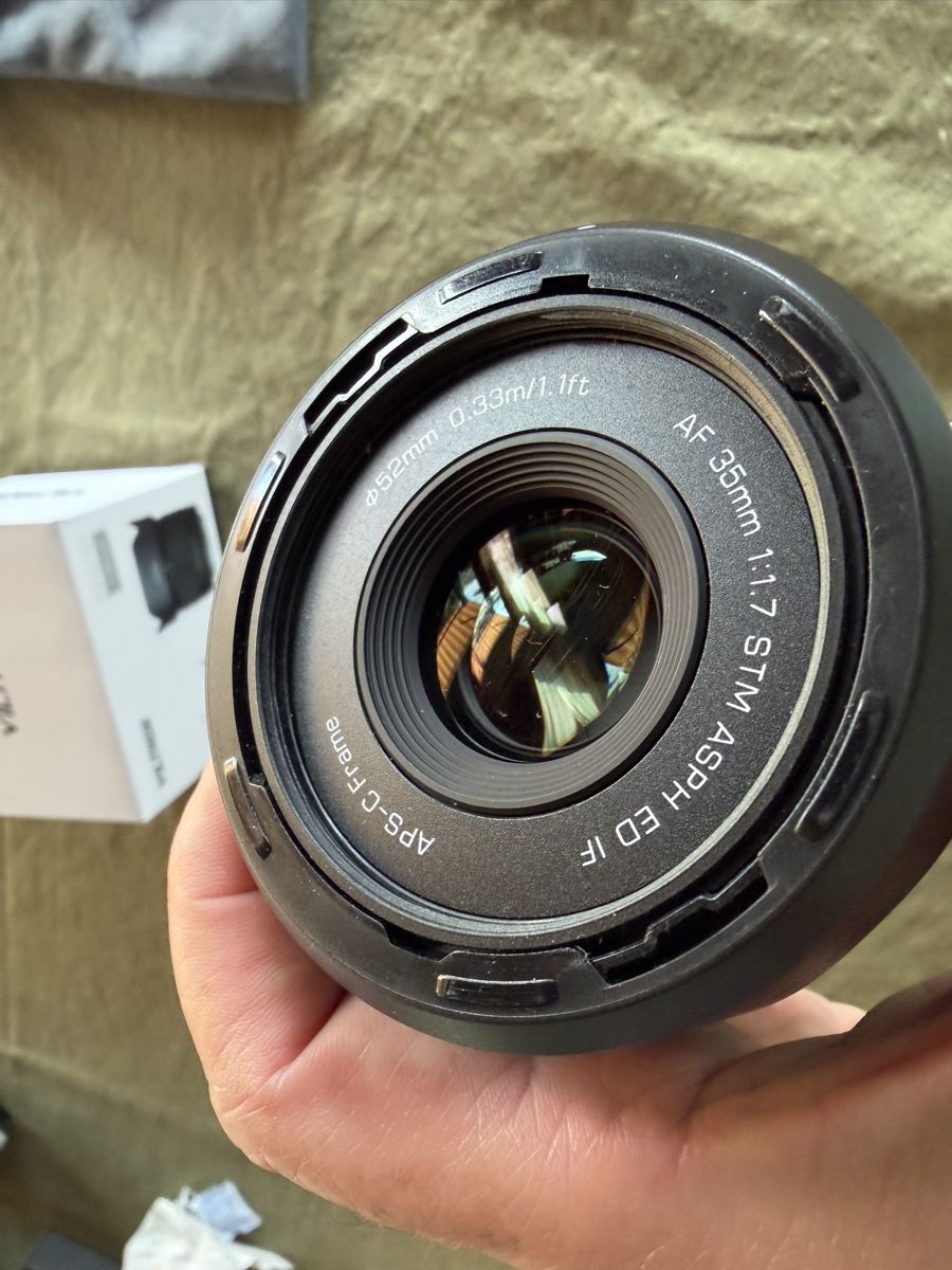 Viltrox Objektive: Viltrox 35mm f/1.7 AF APS-C Sony E-Mount – Neu (gemäss Beschreibung) aus Blonay von markuzet 1