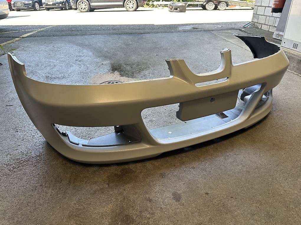 Tutti pezzi di ricambio auto: SEAT leon 1m Cupra Stossstange – Usato da Oetwil am See venduto da CarParts 1