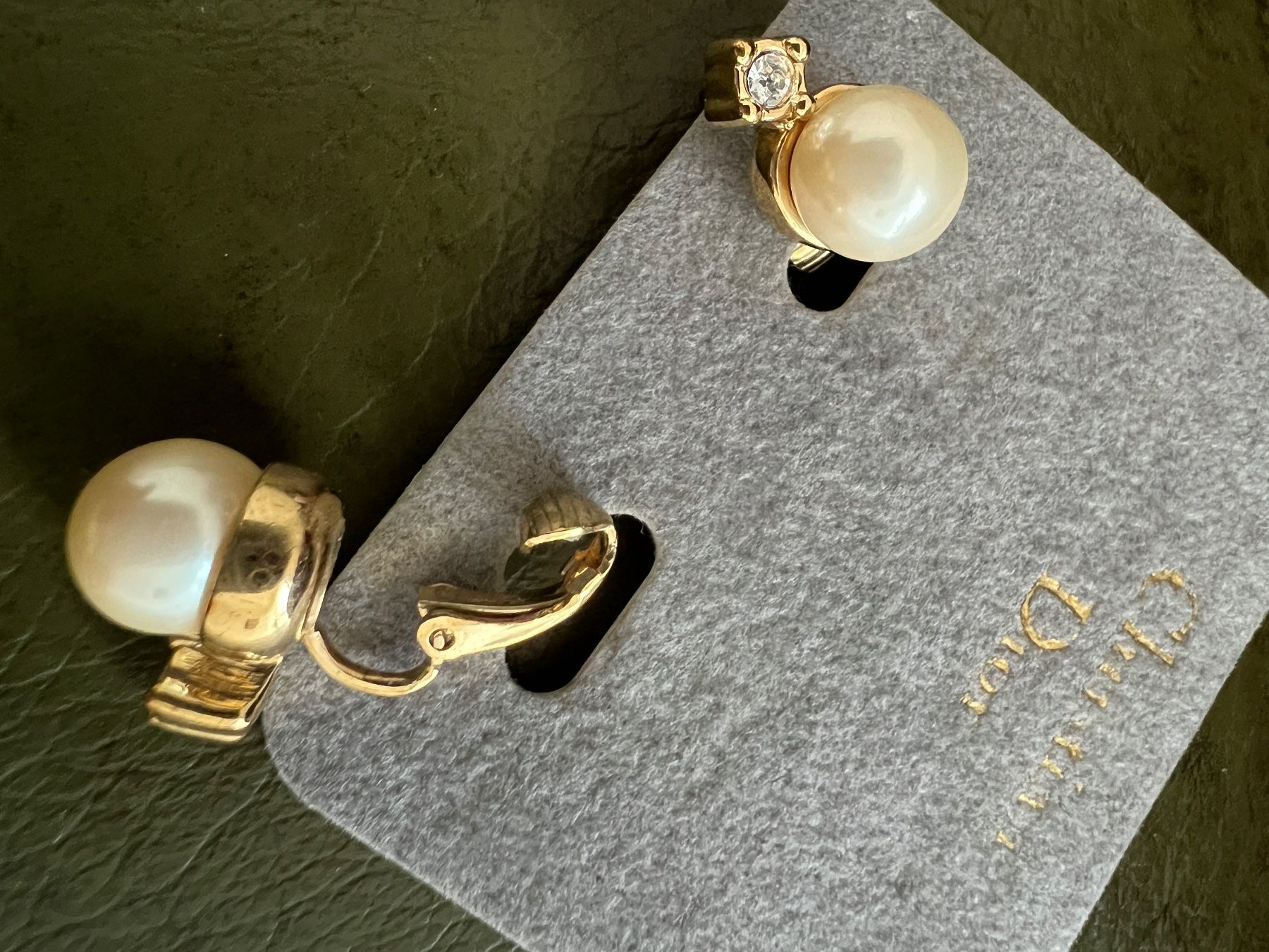 Dior Orecchini pendenti & Orecchini a lobo: Dior earrings vintage – Usato da Elgg venduto da iwi_dc2n 1