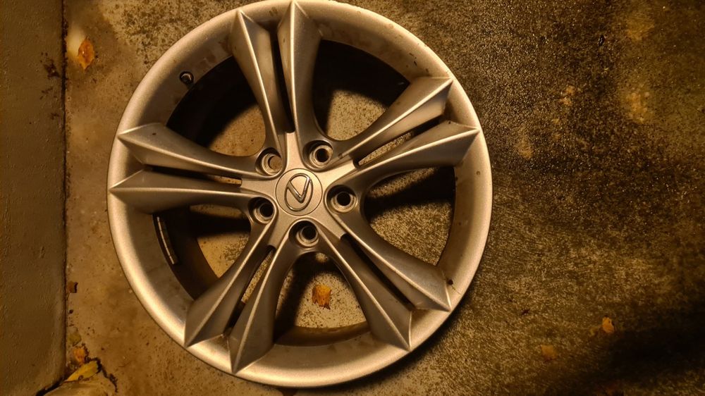 Lexus RX original Felgen 18Zoll mit Reifendrucksensoren (Gebraucht) in ...
