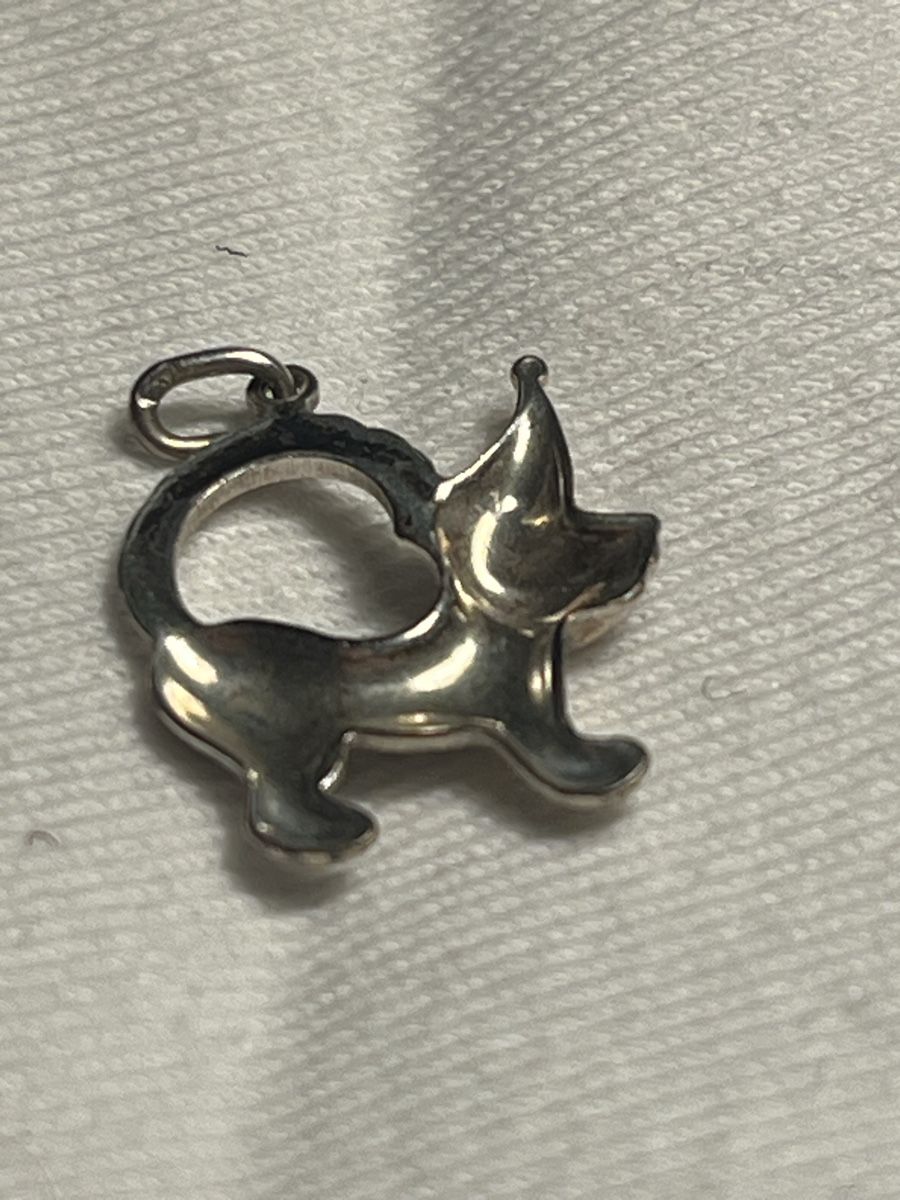 Pendentifs: Silbriger Anhänger "Dackel" – D'occasion à Neuenhof par Ivita 2