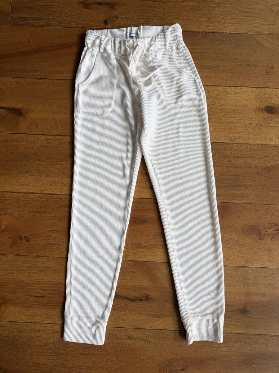 Pantalons: Pantaloni Lounge Nine – D'occasion à Cademario par Iby_30
