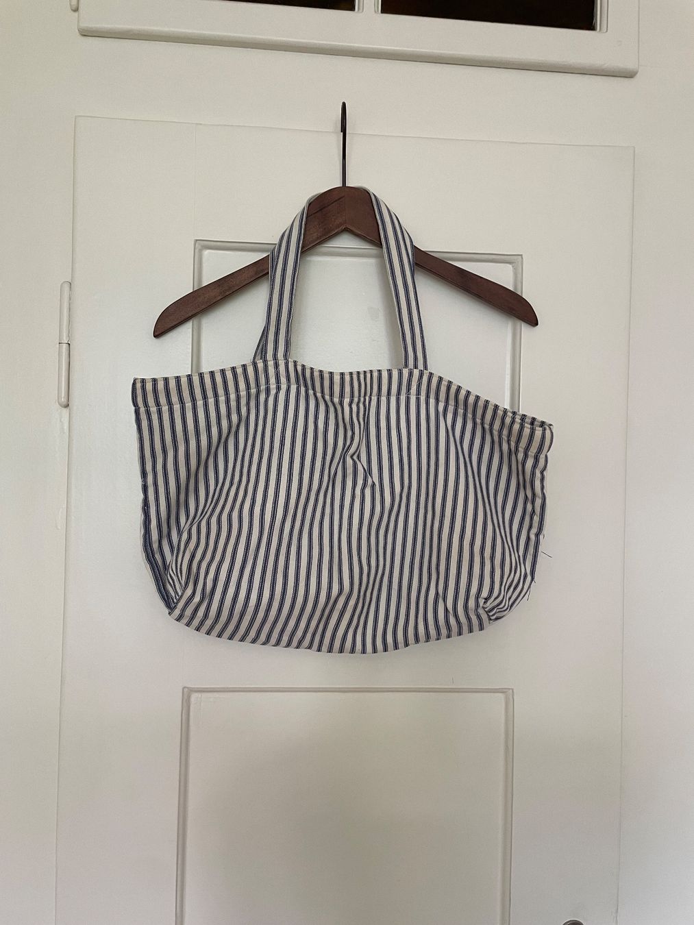 Borse da donna: Handmade Tote Bag – Usato da Zürich venduto da hol_wwr2