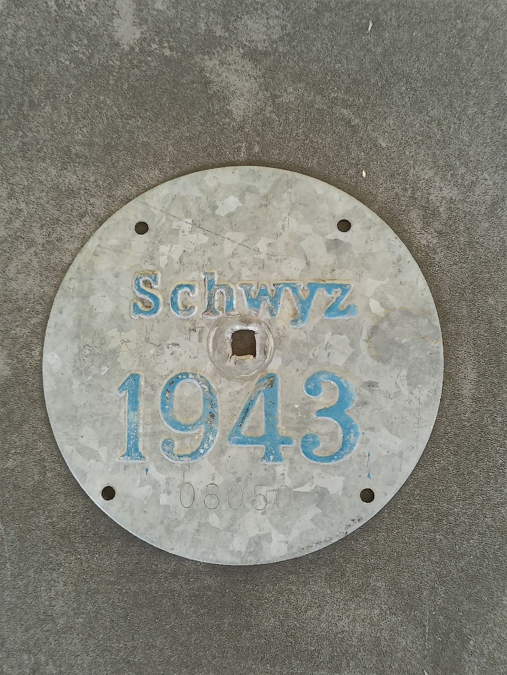 Insegne: Fahrrad Kennzeichen Schwyz 1943 – Usato da Brugg AG venduto da Ente015