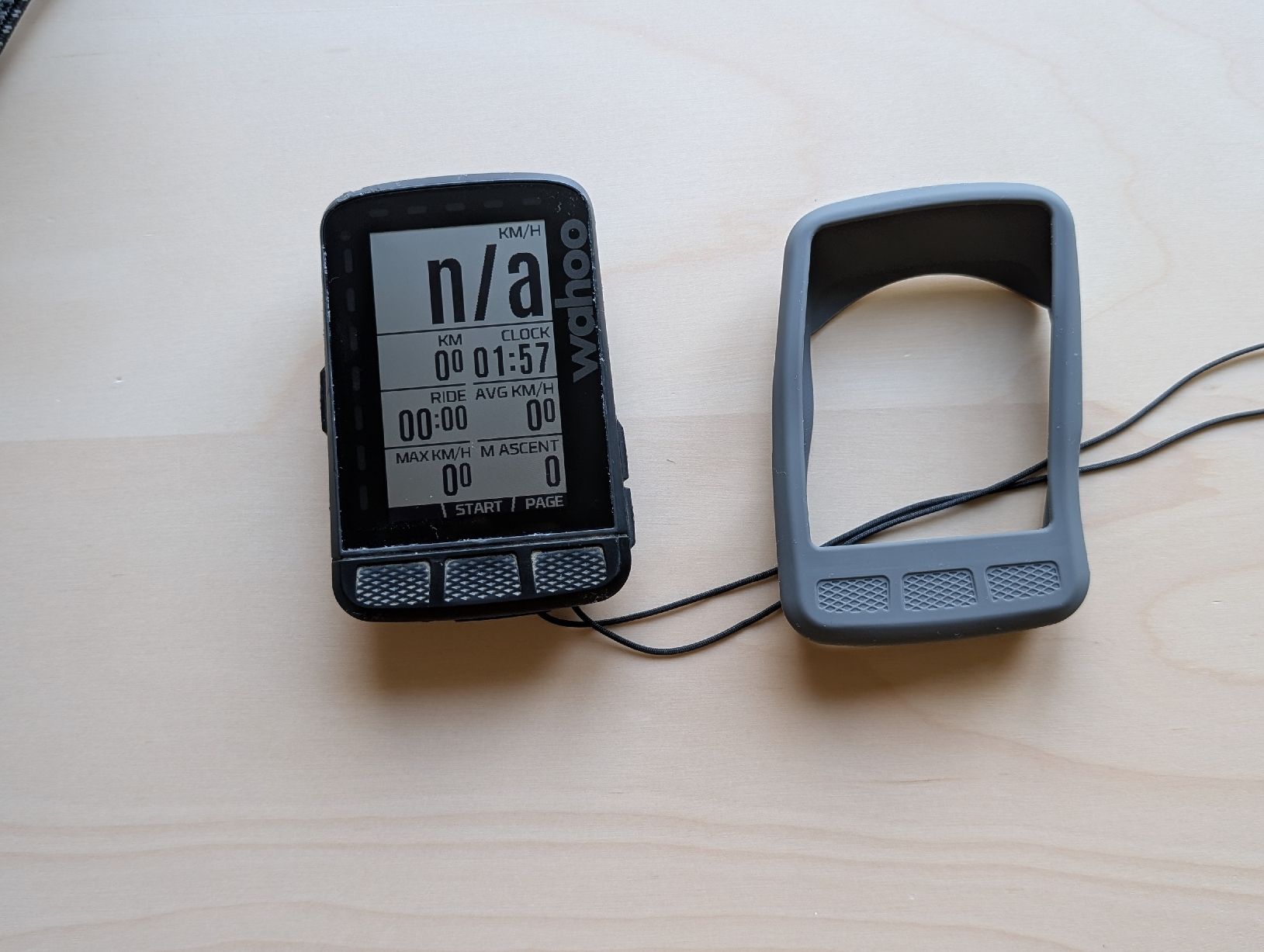 Ordinateurs & app. de mesure: Wahoo Elemnt Roam V1 cycling computer with case - CHEAP – D'occasion à Pully par krisnay 1