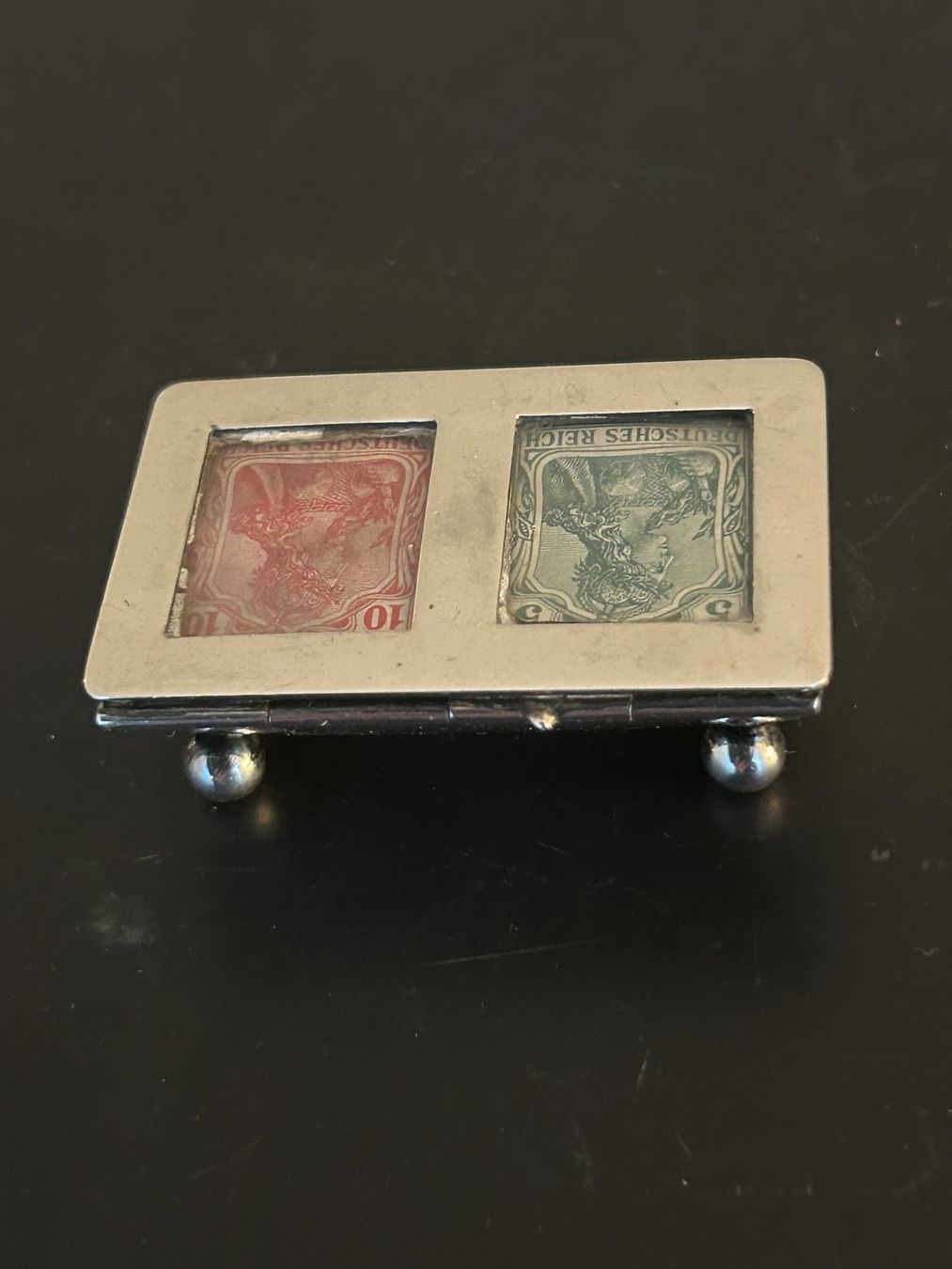 Tutte le decorazioni: Edwardian Birmingham 1908 sterling silver stamp holder – Usato da Zumikon venduto da tuna007